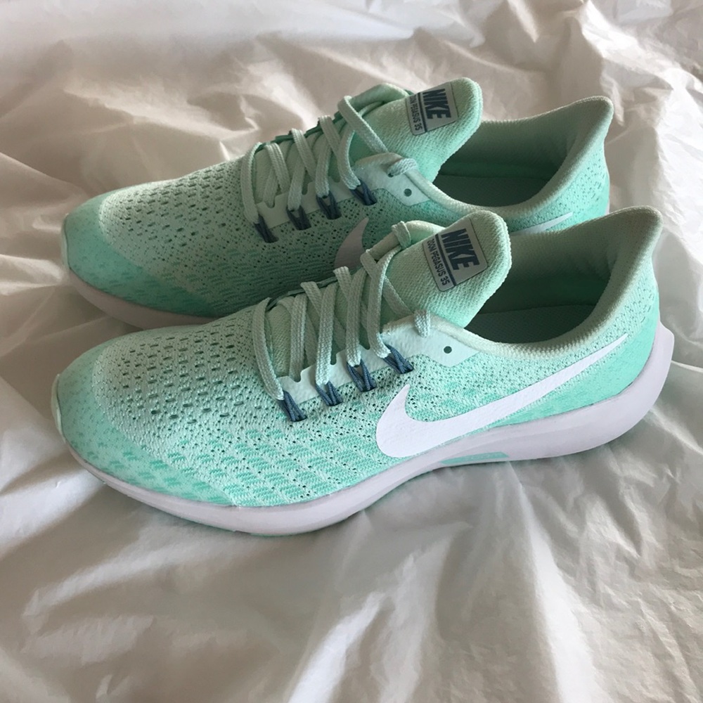 NWT Nike Air Zoom Pegasus 35 Mint - Picture 6 of 7